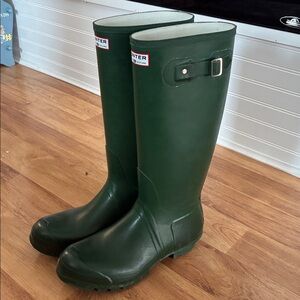 Rare Vintage Hunter Original Tall Boots – Made in Scotland (Gates Era)